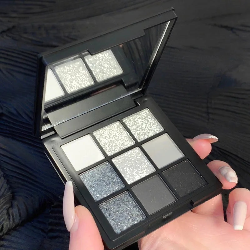 Nine Color Smokey Eyeshadow Palette